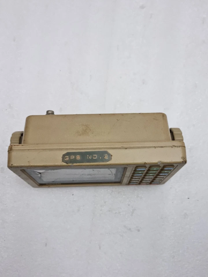 KODEN KGP-913 GPS NAVIGATOR